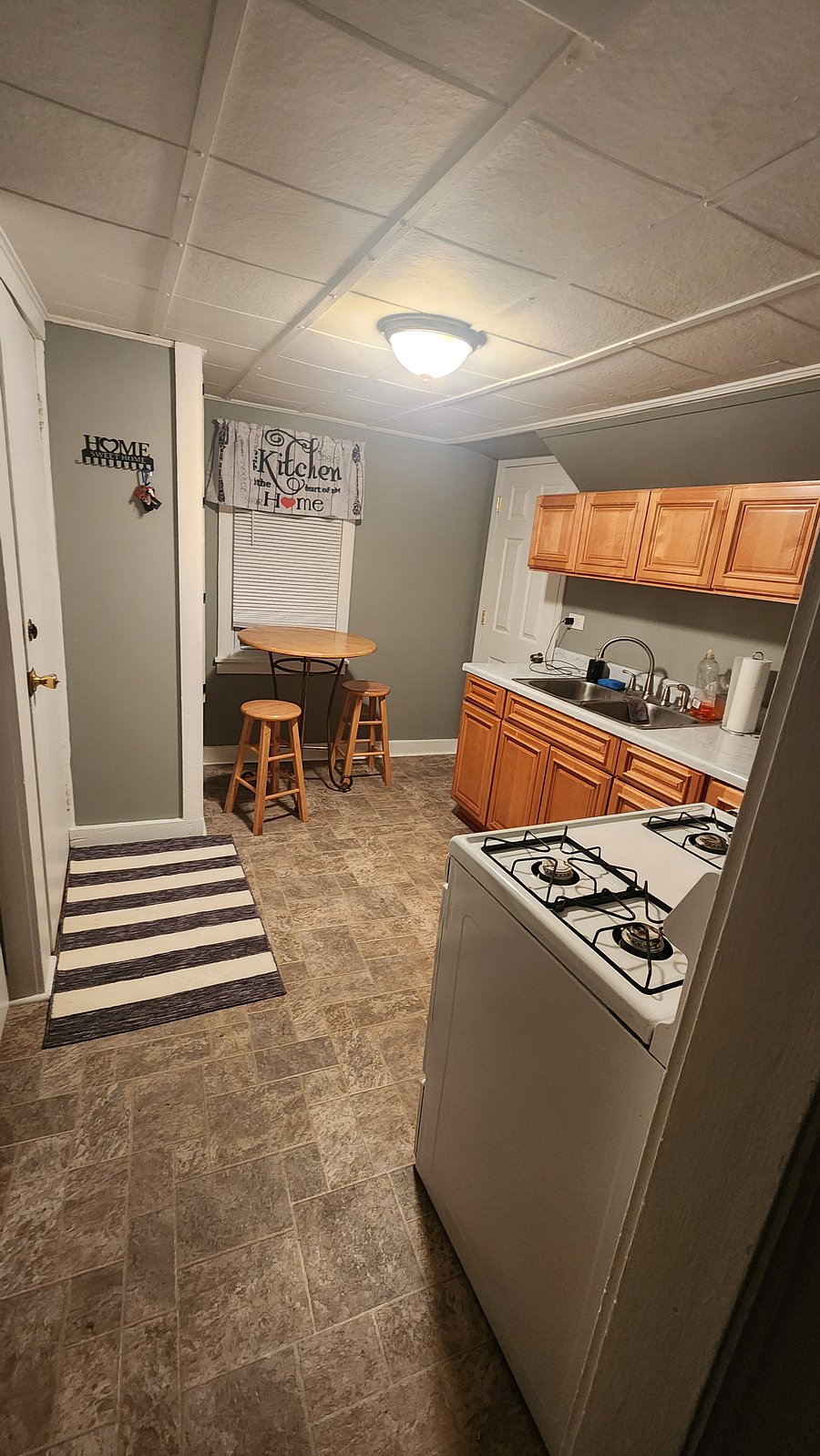 Furnished Finder property 640200_1 photo 17
