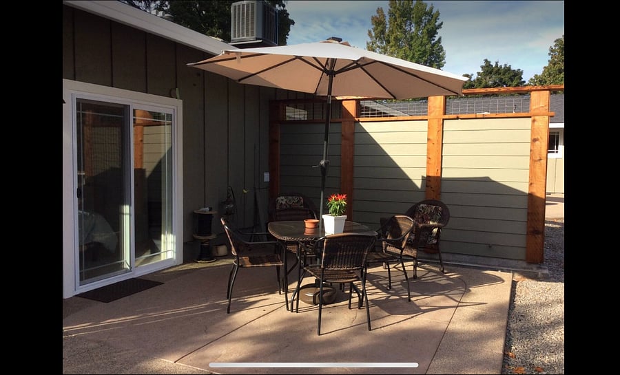 privacy patiobathroom sink