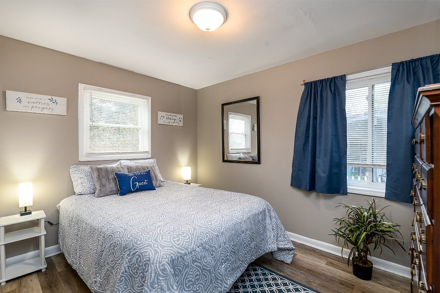 Downstairs bedroom #2 - sleeps 2