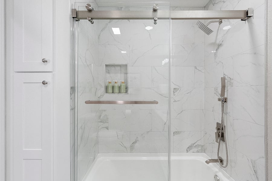 Guest Bathroom Shower/Tub Combo