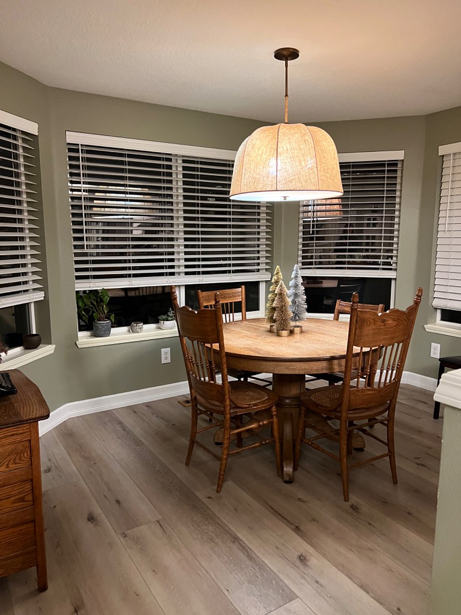 Kitchen nook