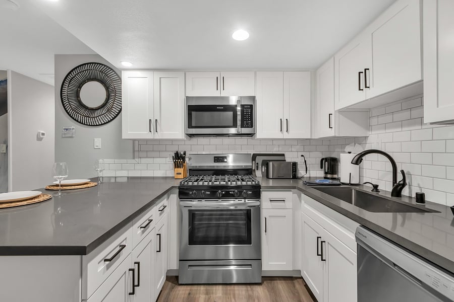Furnished Finder property 640333_1 photo 11