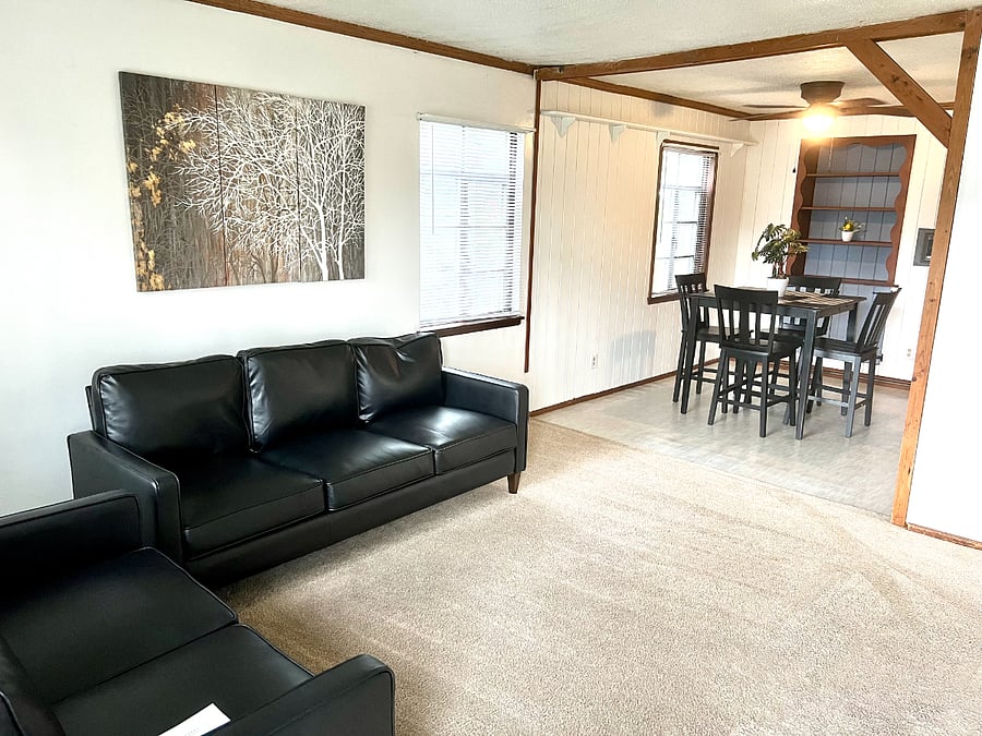 Furnished Finder property 640347_1 photo 3