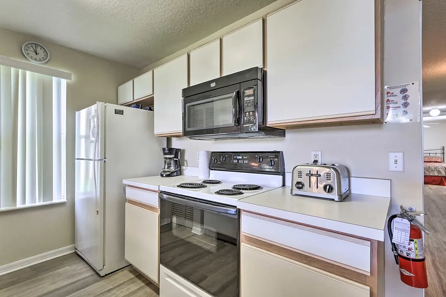 Furnished Finder property 640380_1 photo 9
