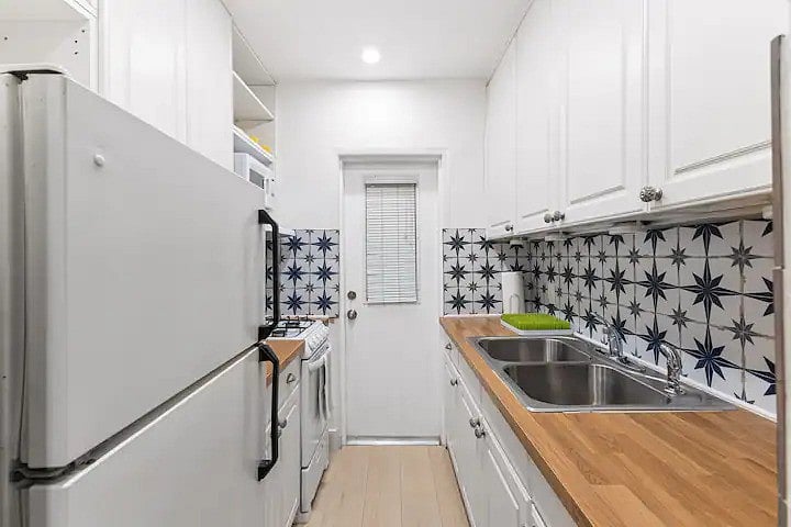 Furnished Finder property 640384_1 photo 5