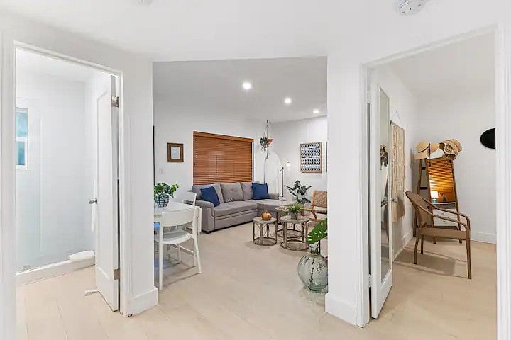 Furnished Finder property 640384_1 photo 10