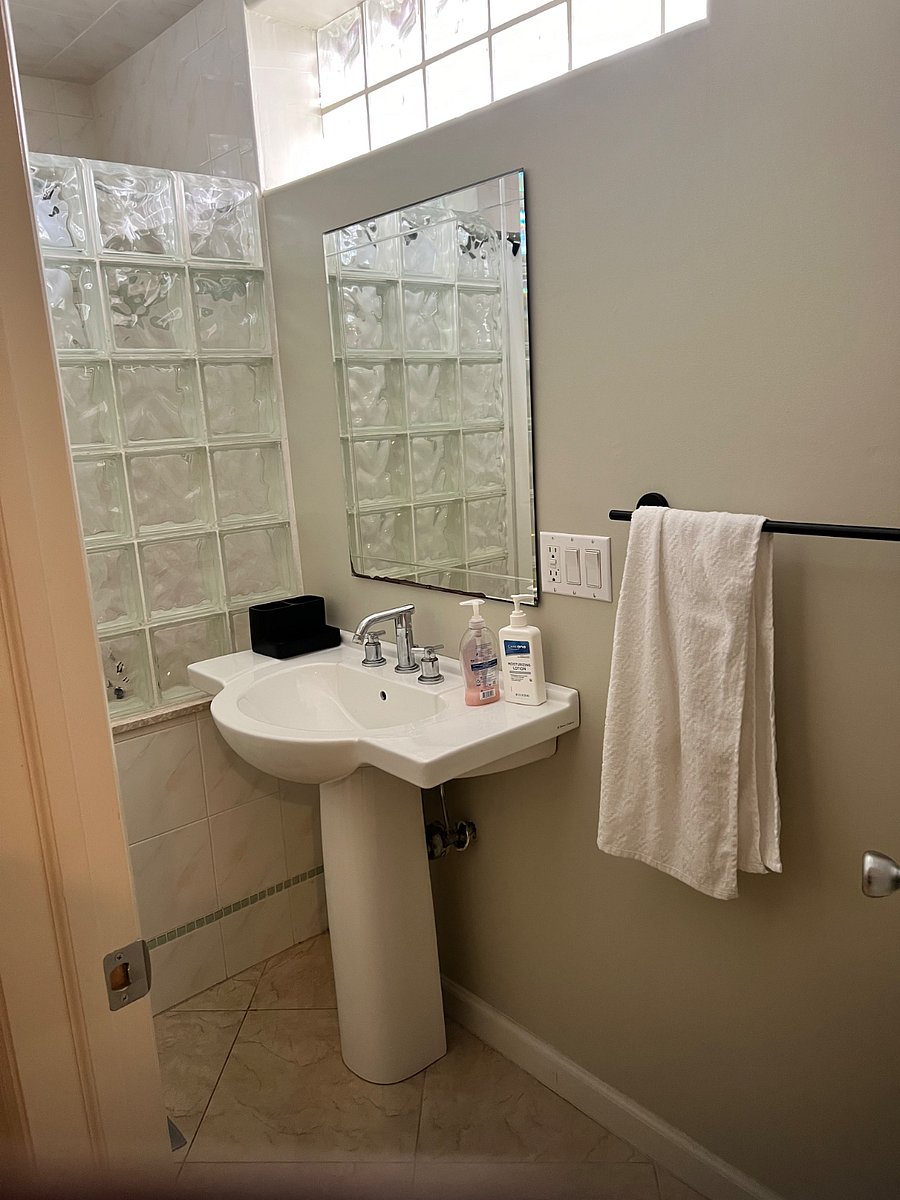 Furnished Finder property 640449_1 photo 5