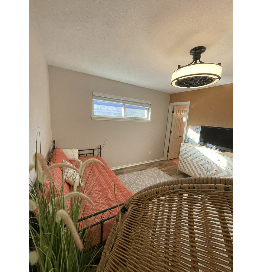 Furnished Finder property 640488_1 photo 15