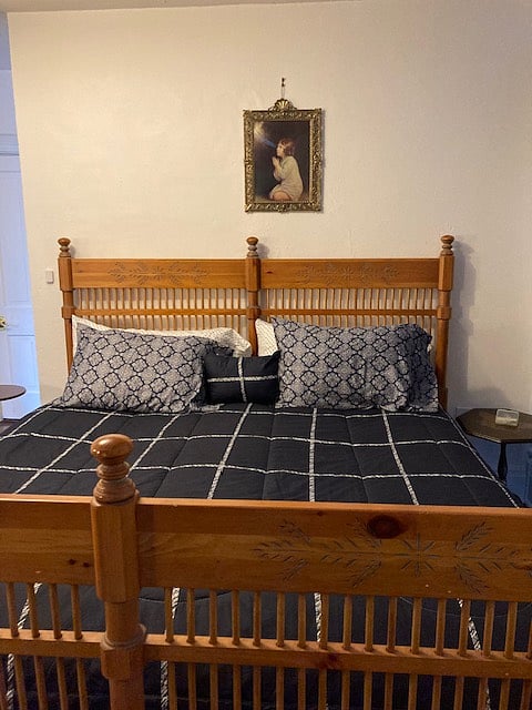 Bedroom with King-Size Bed.