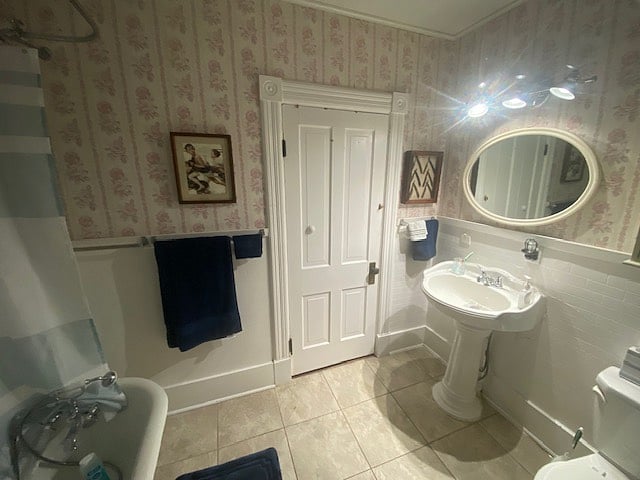 Second Floor Master Bathroom
