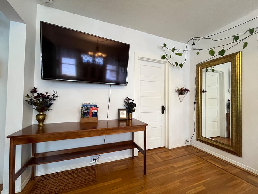 Furnished Finder property 640591_1 photo 4