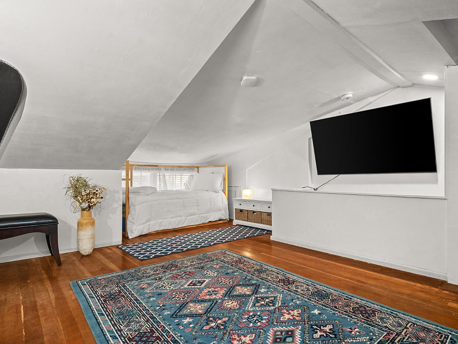 Furnished Finder property 640591_1 photo 32