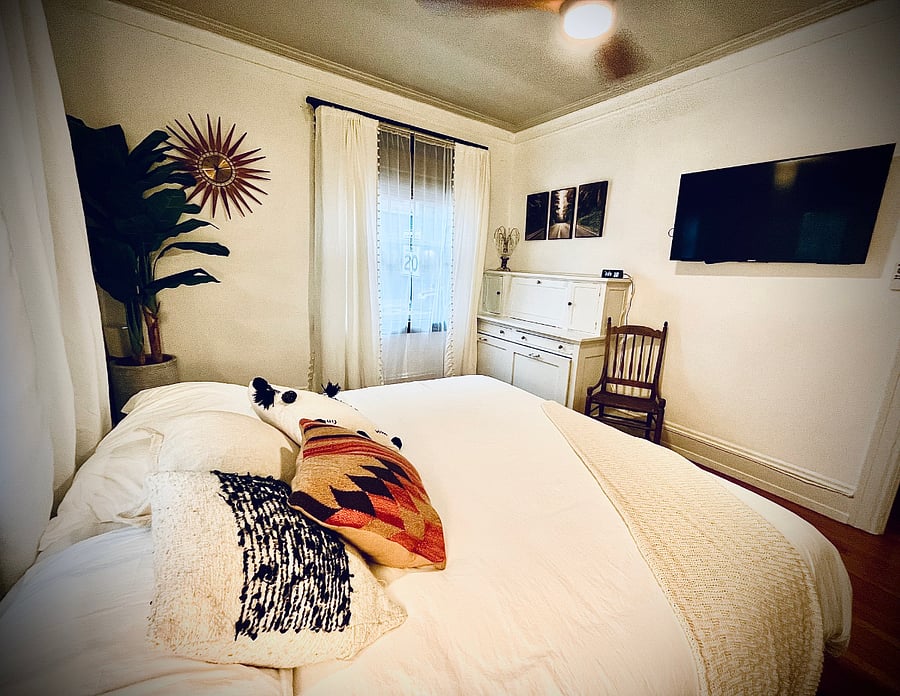 Furnished Finder property 640592_1 photo 5