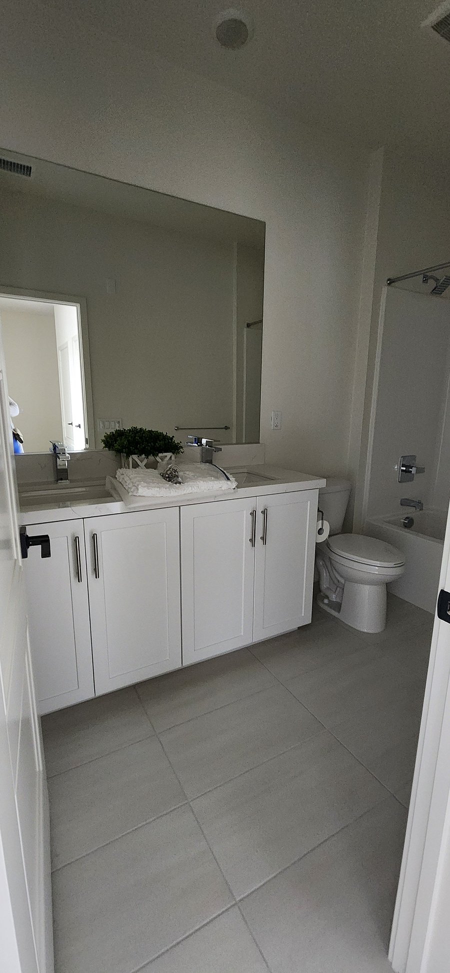Furnished Finder property 640633_1 photo 15
