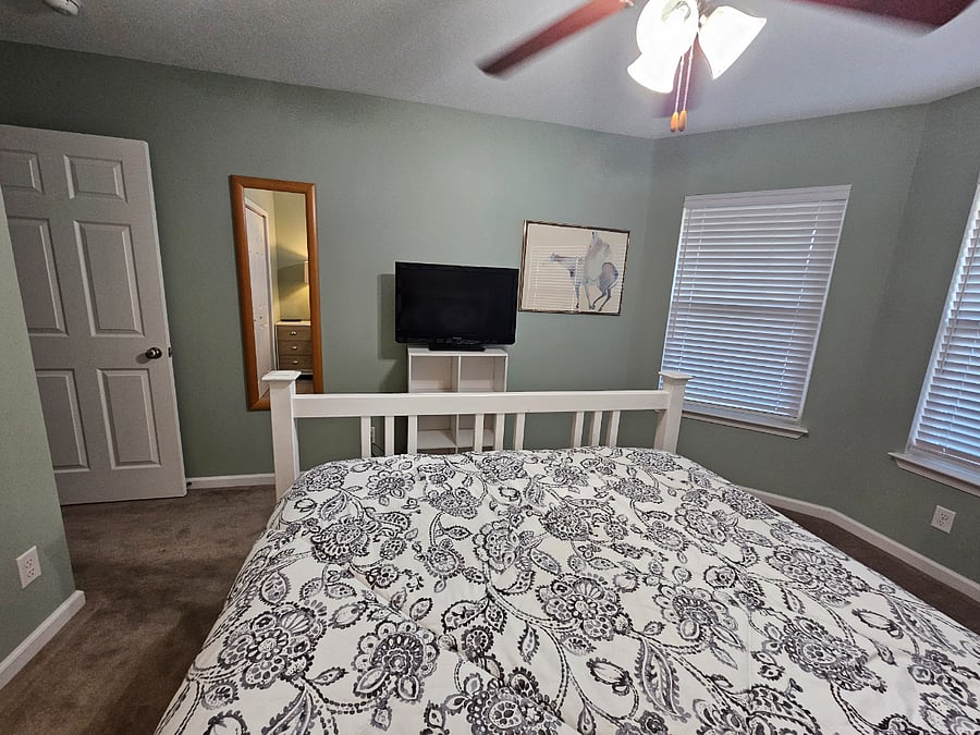 Furnished Finder property 640647_1 photo 11