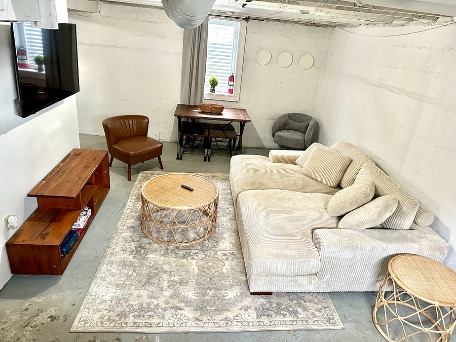 Furnished Finder property 640700_1 photo 22