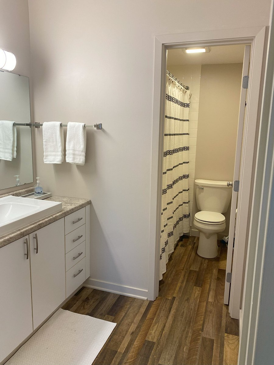 Bathroom #2