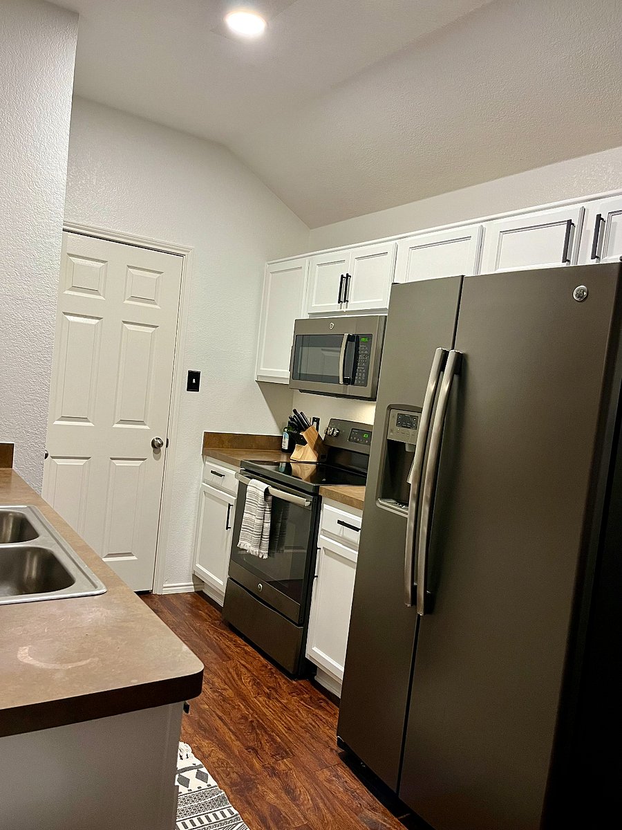 Furnished Finder property 640750_1 photo 8