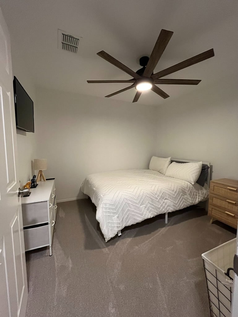 Furnished Finder property 640750_1 photo 11