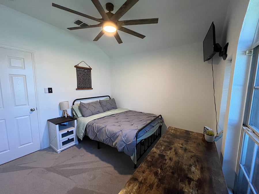 Furnished Finder property 640750_1 photo 14