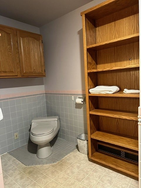Furnished Finder property 640859_1 photo 14