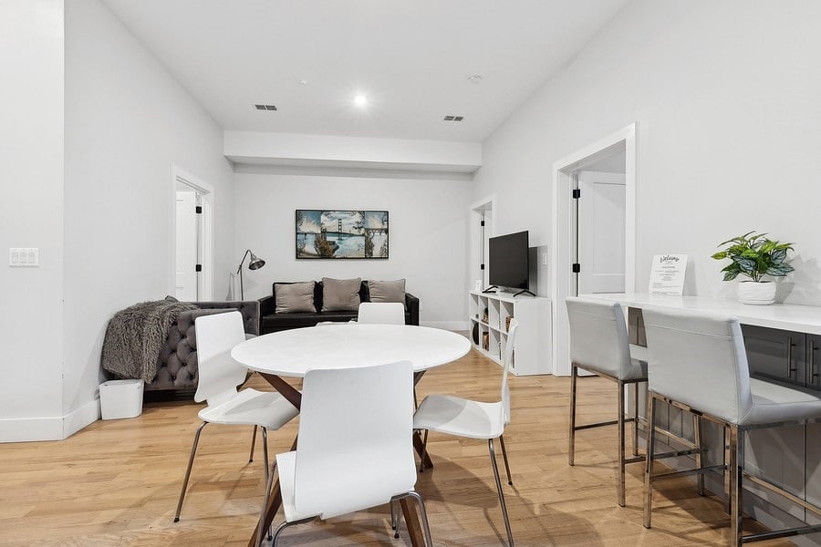 Furnished Finder property 640863_1 photo 23