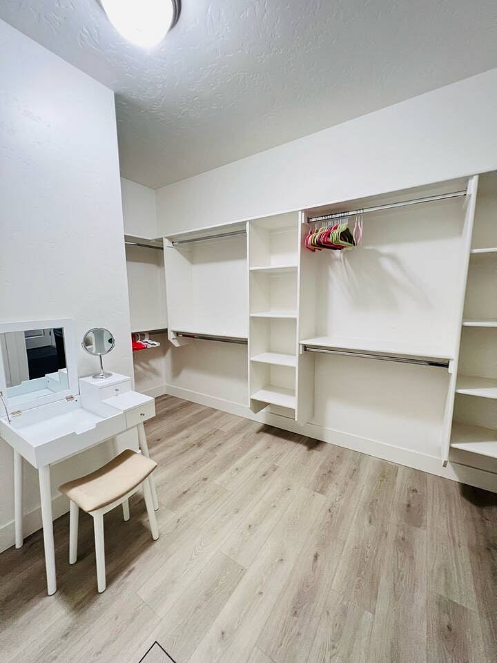 Furnished Finder property 640904_1 photo 34