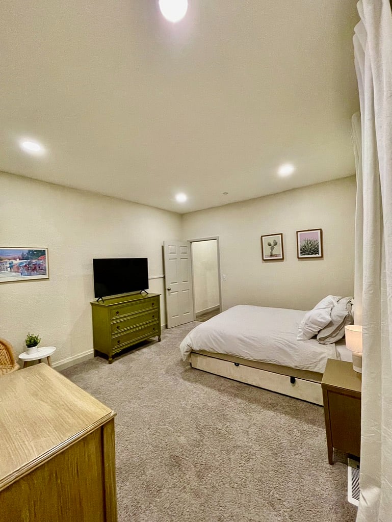 Furnished Finder property 641197_1 photo 3