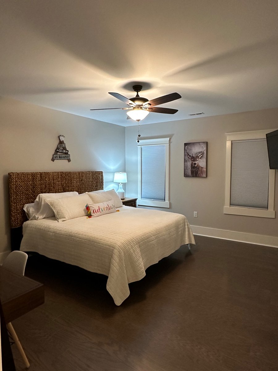 Bedroom #3 (King)