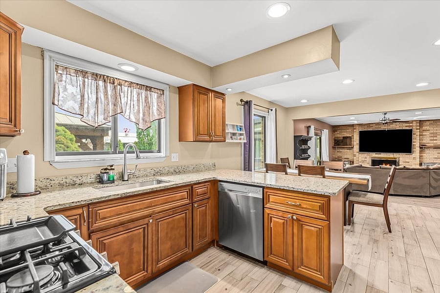 Furnished Finder property 641334_1 photo 15