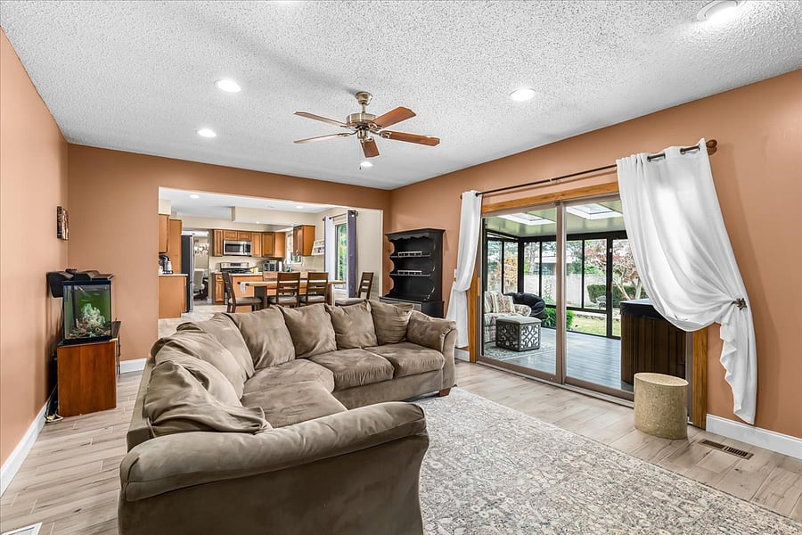 Furnished Finder property 641334_1 photo 25