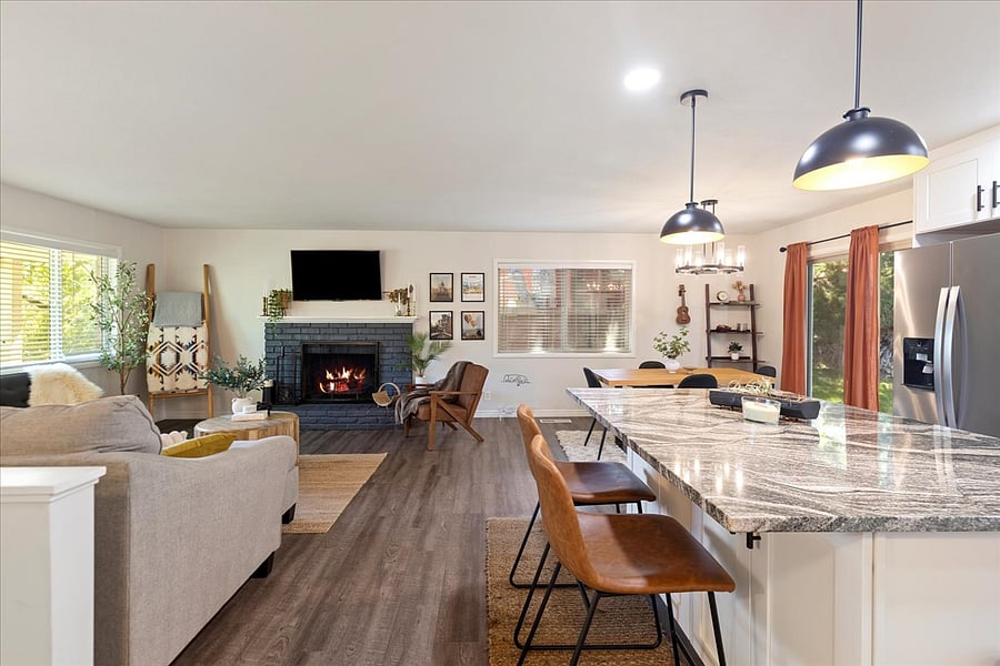 Furnished Finder property 641340_1 photo 1