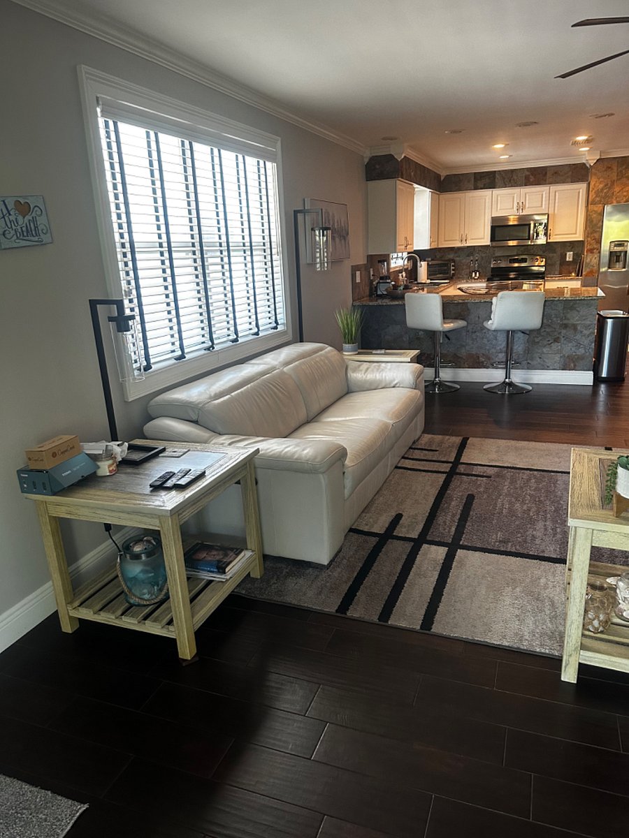 Furnished Finder property 641449_1 photo 3
