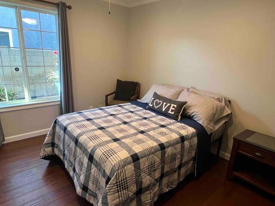 Furnished Finder property 641478_1 photo 8