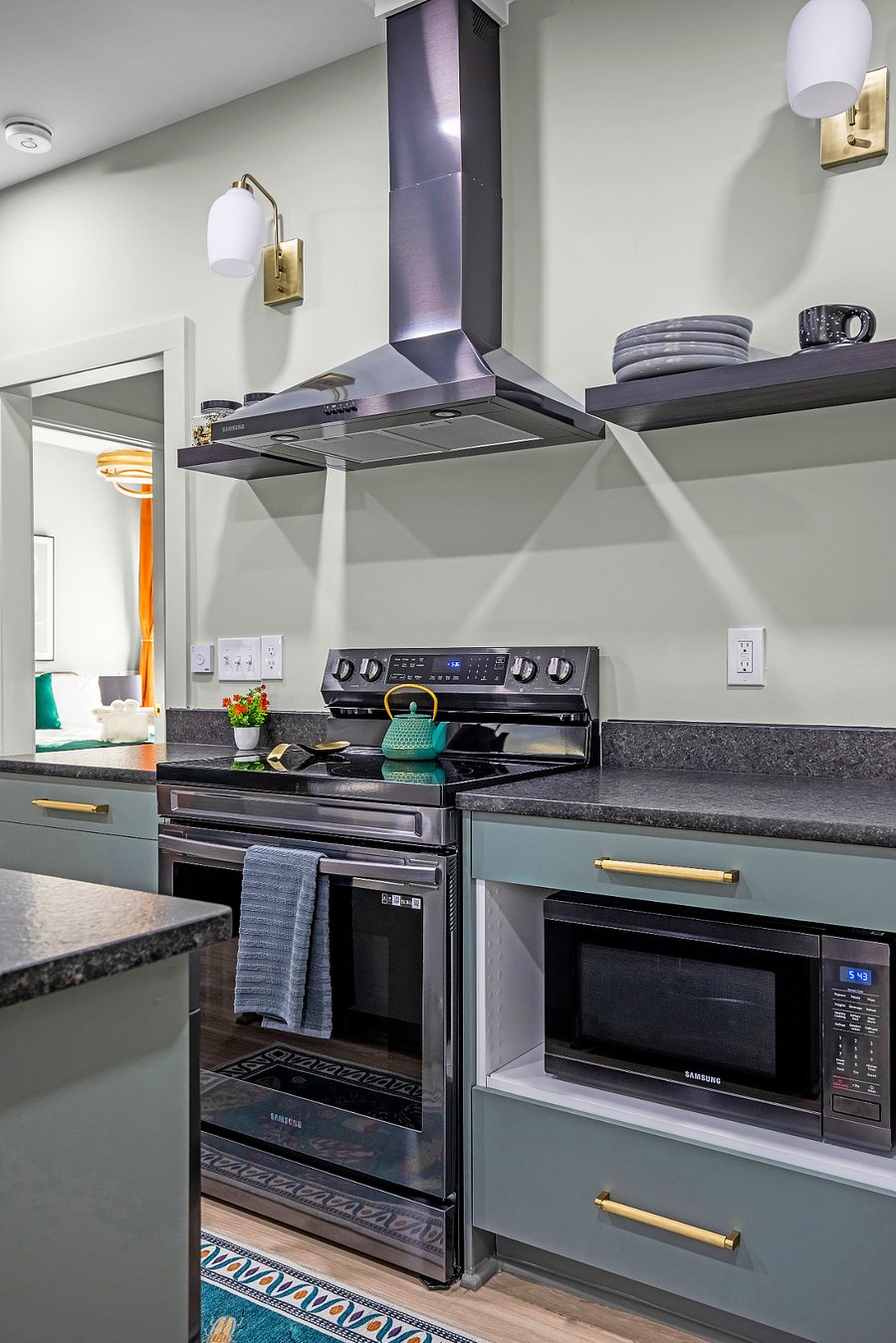 Furnished Finder property 641513_1 photo 12