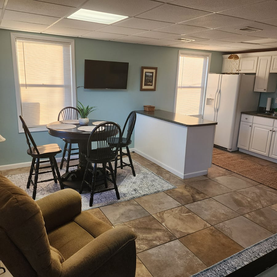 Furnished Finder property 641700_1 photo 2