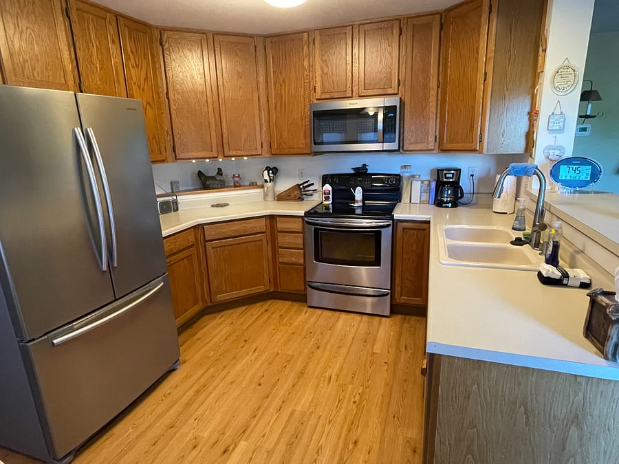 Main Floor - Kitchen