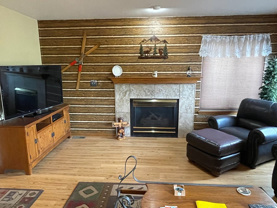 Main Floor - Family Room/Den