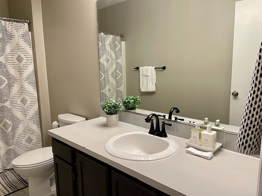 Furnished Finder property 641880_1 photo 7