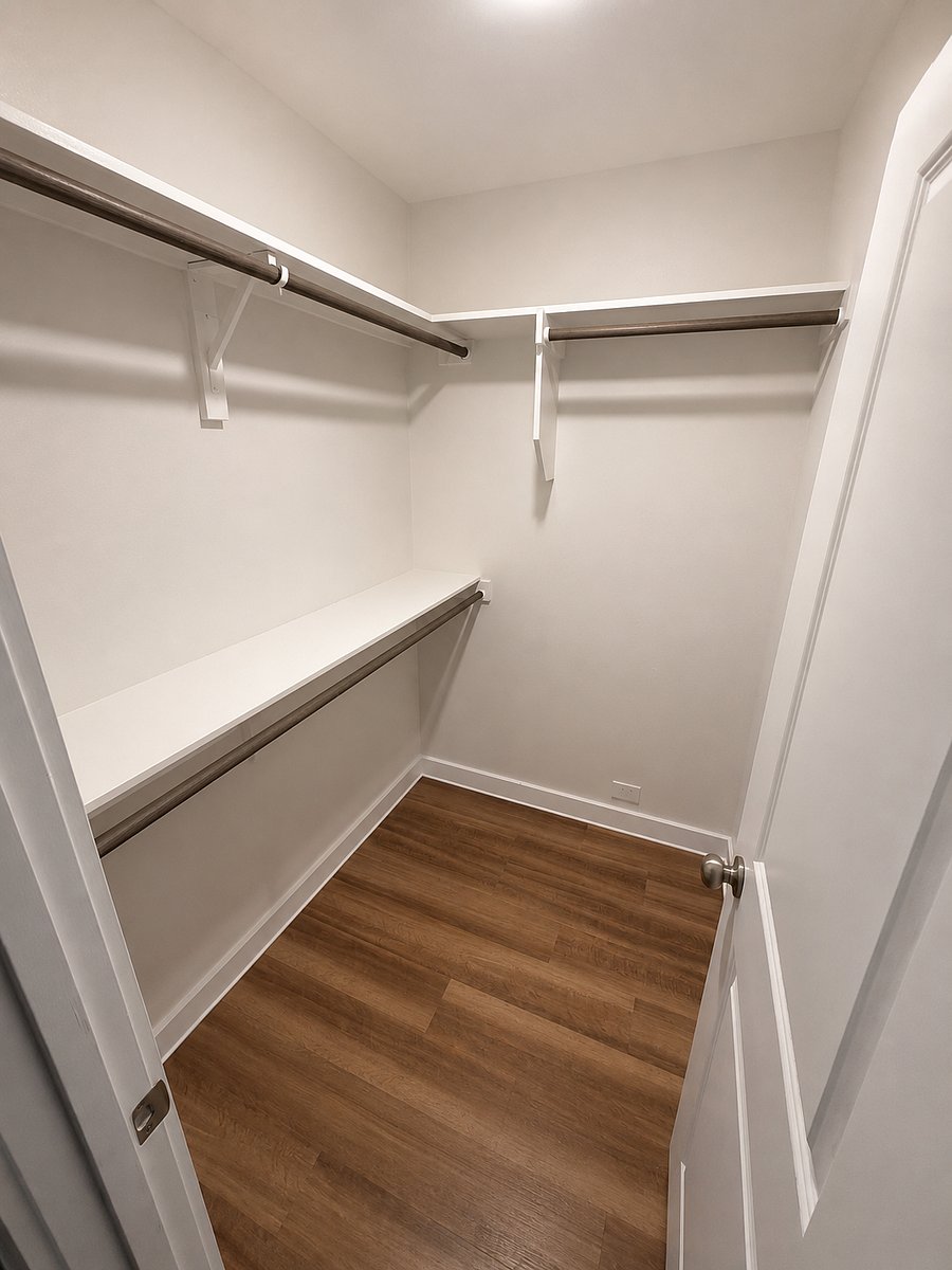 Master Bedroom Room 4