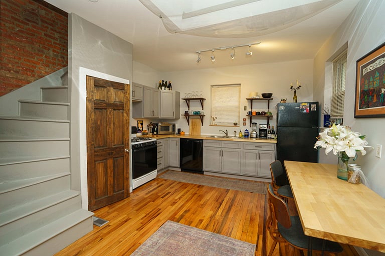 Furnished Finder property 642060_1 photo 3