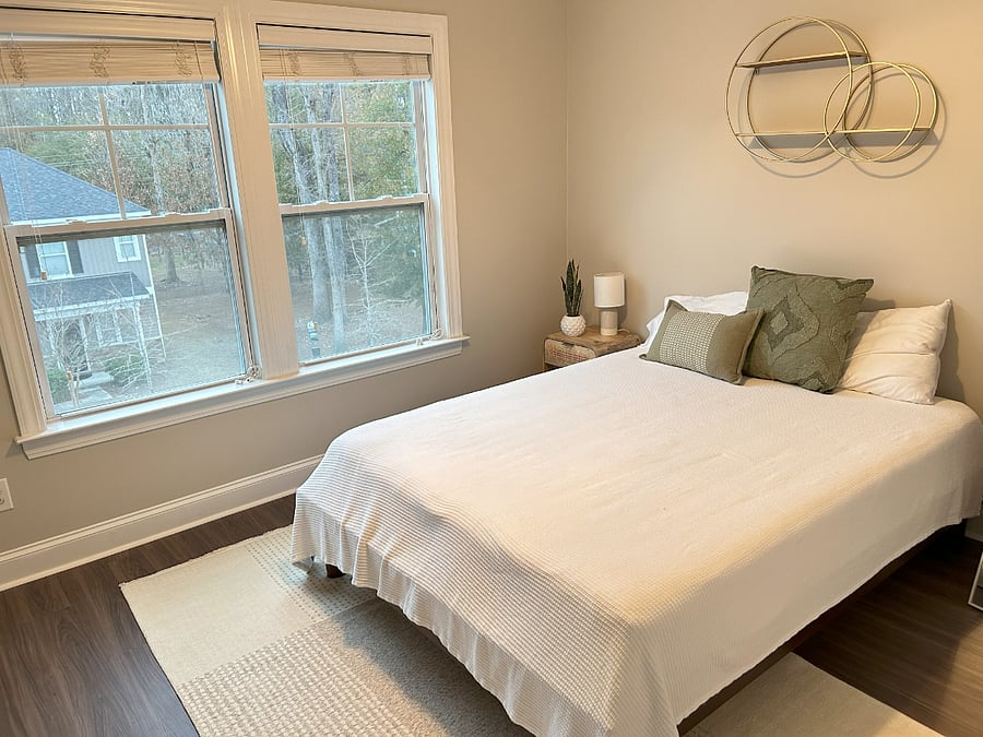 Quiet and cozy top-floor private room