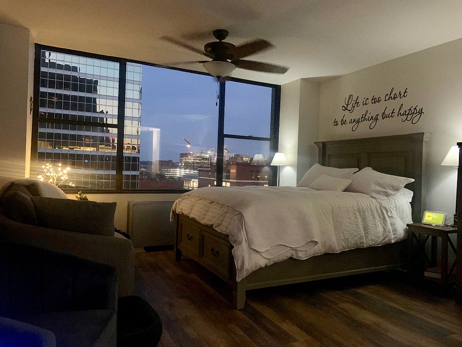 Breathtaking evening skyline views.