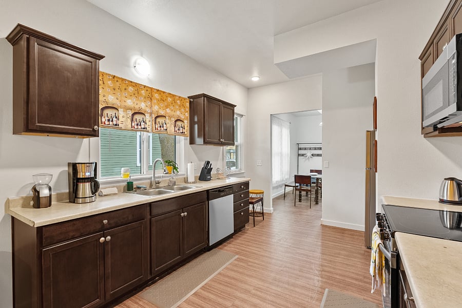 Furnished Finder property 642172_1 photo 3