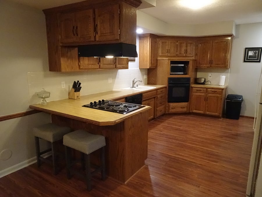 Kitchen with counter seating
