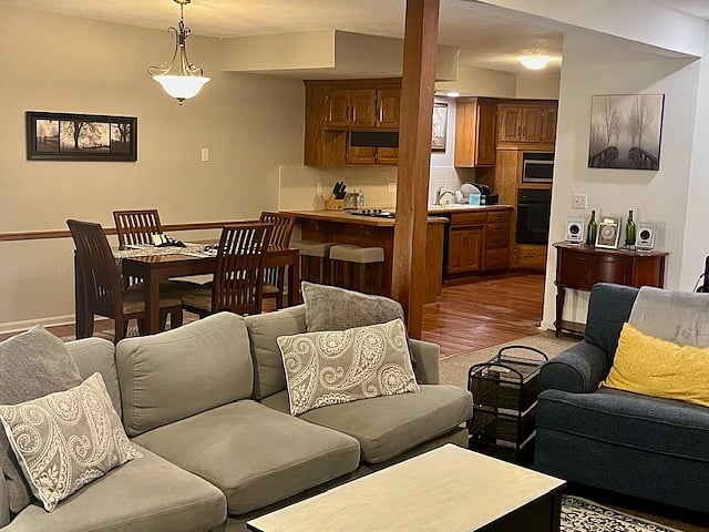 Open floor plan - great room, dining room, kitchen