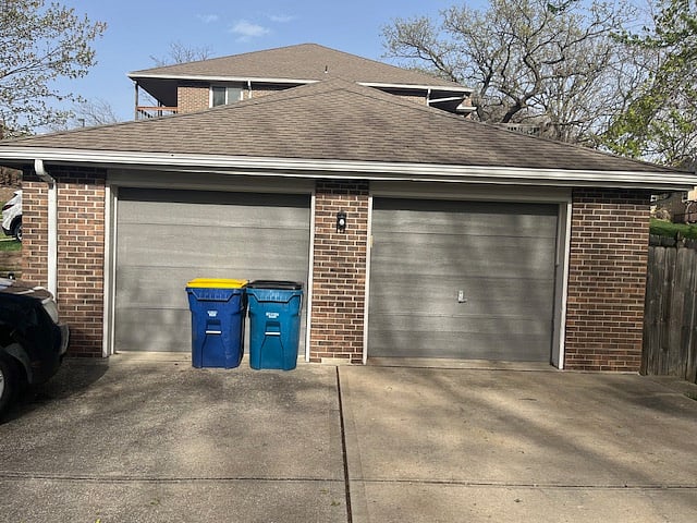 Single car garage. (2nd garage bay for mower and landscaping material-for owner)