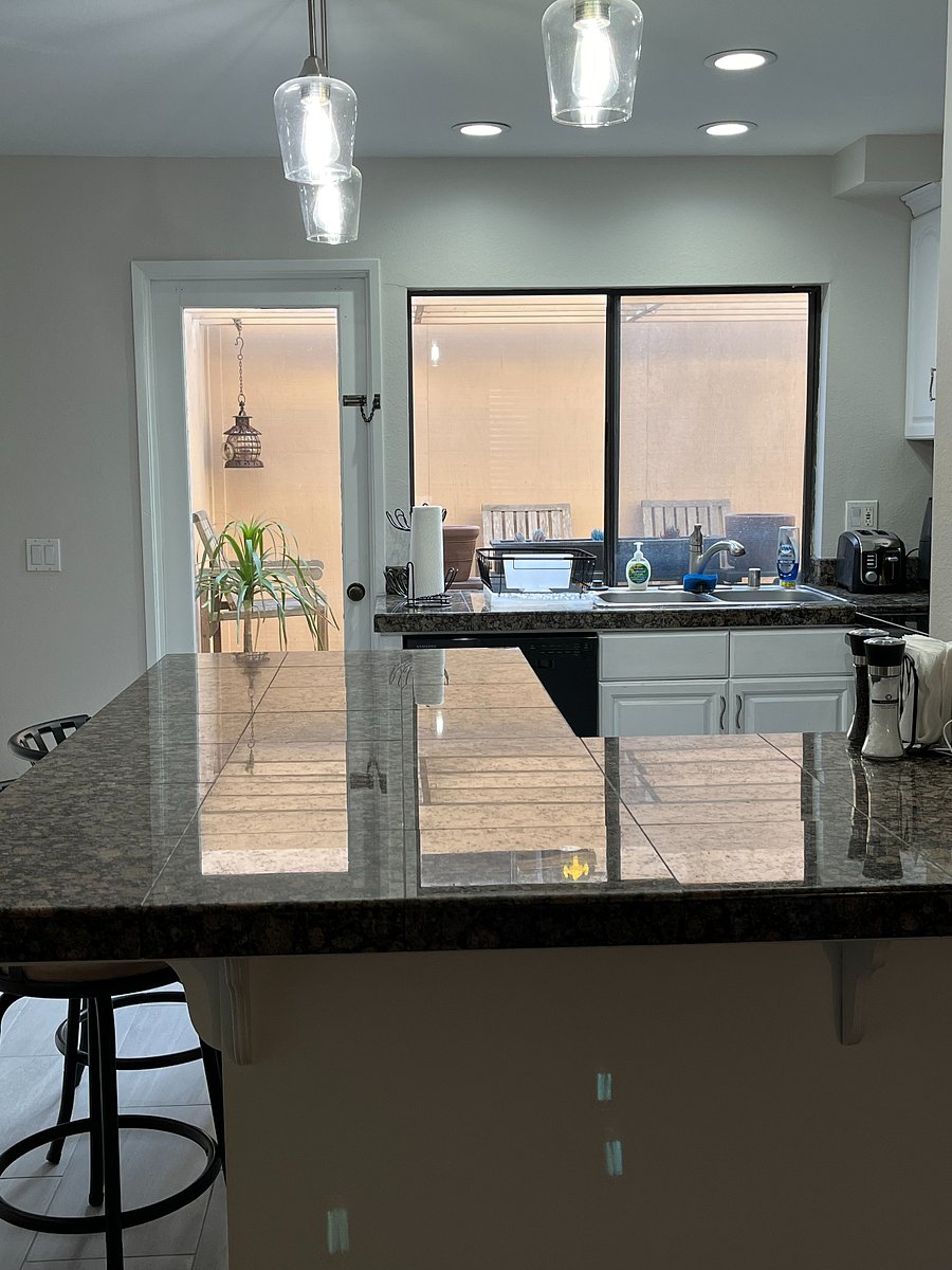 Newly Remodeled Kitchen