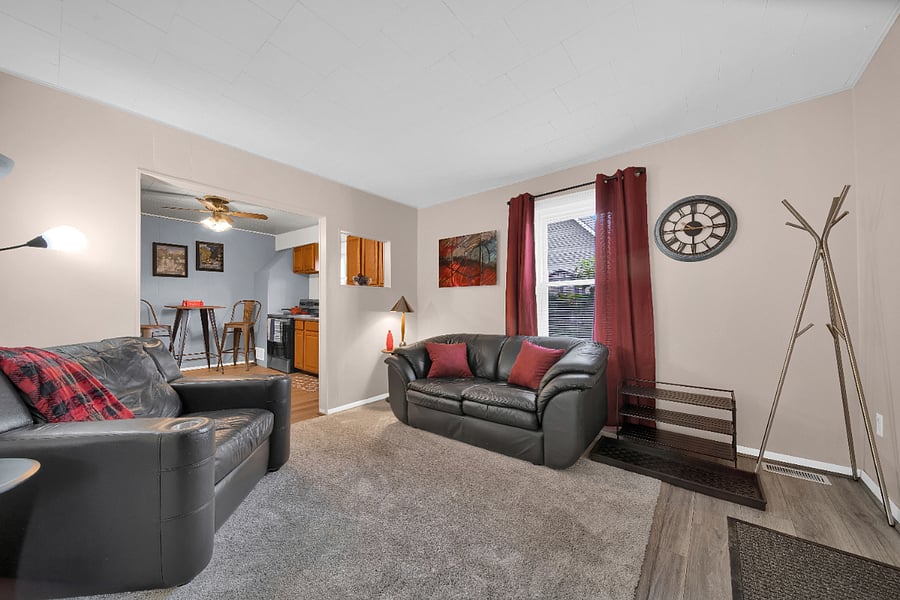 Leather furniture and an abundance of natural light.