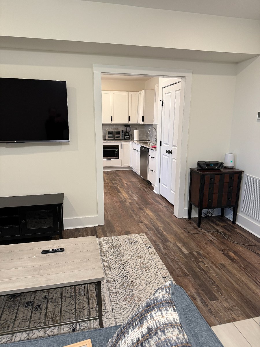 Furnished Finder property 642421_1 photo 8